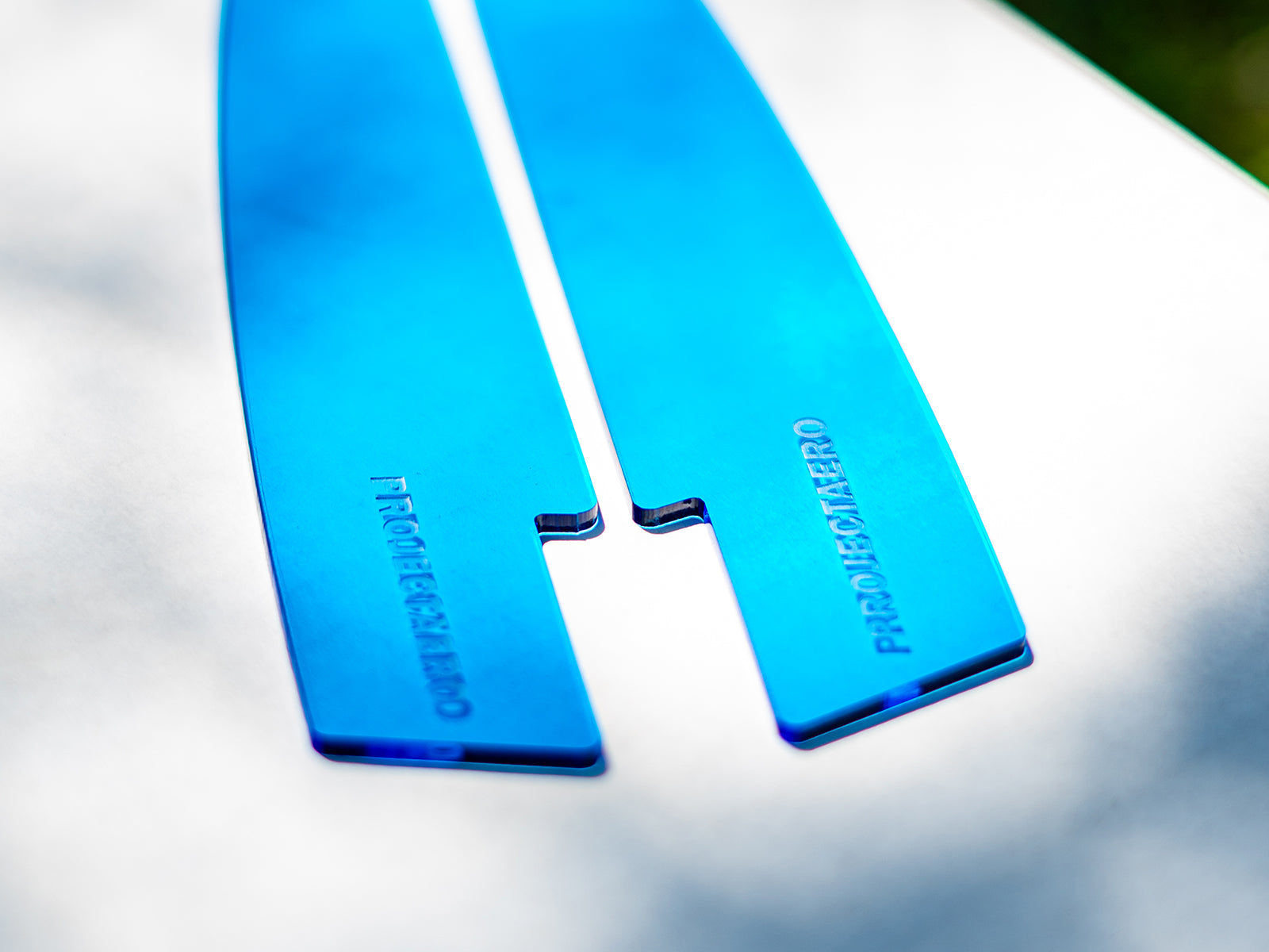 Universal Mirror Visors