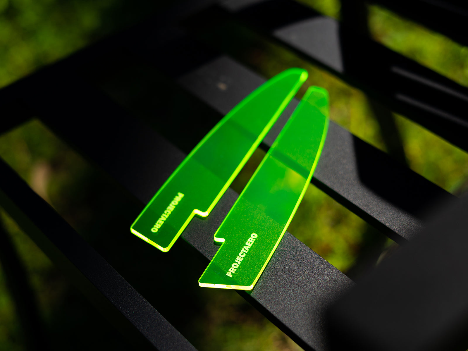 Universal Mirror Visors