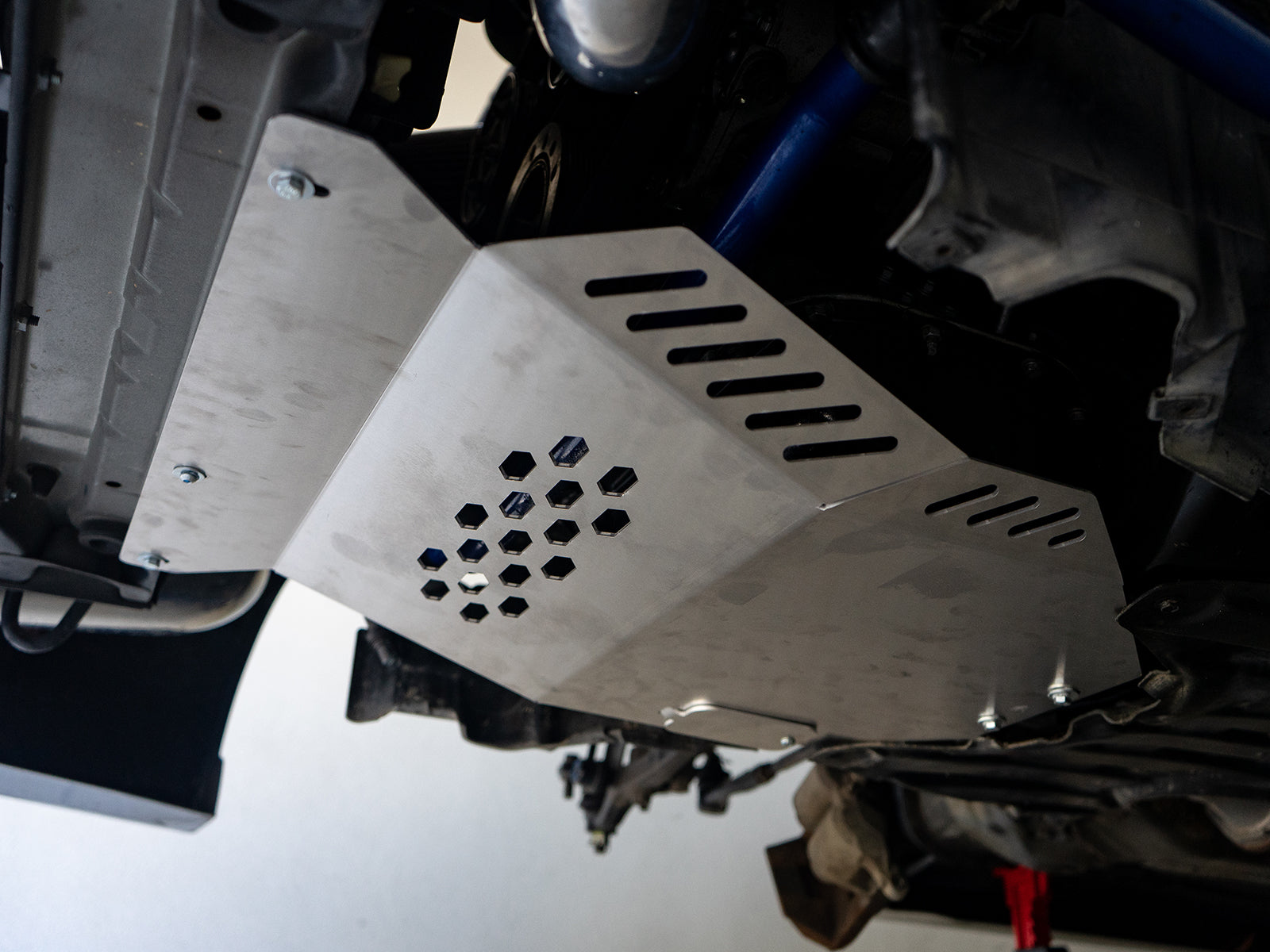 Toyota Crown JZS171 Underbody Bash Plate