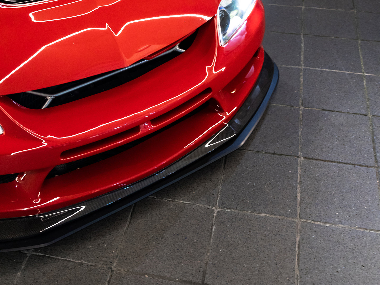 Mitsubishi Evo 9 Varis Front Splitter Lip