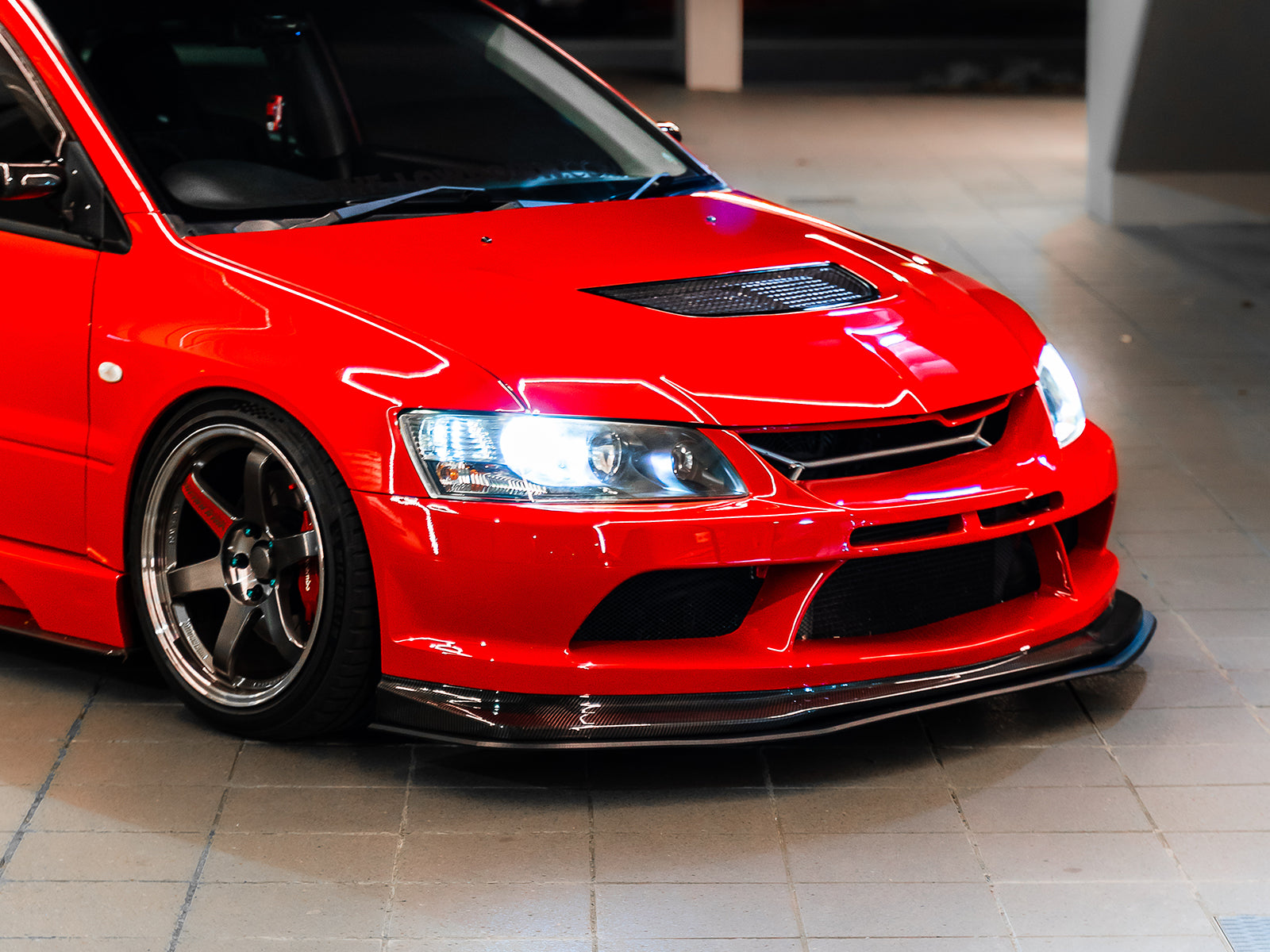 Mitsubishi Evo 9 Varis Front Splitter Lip