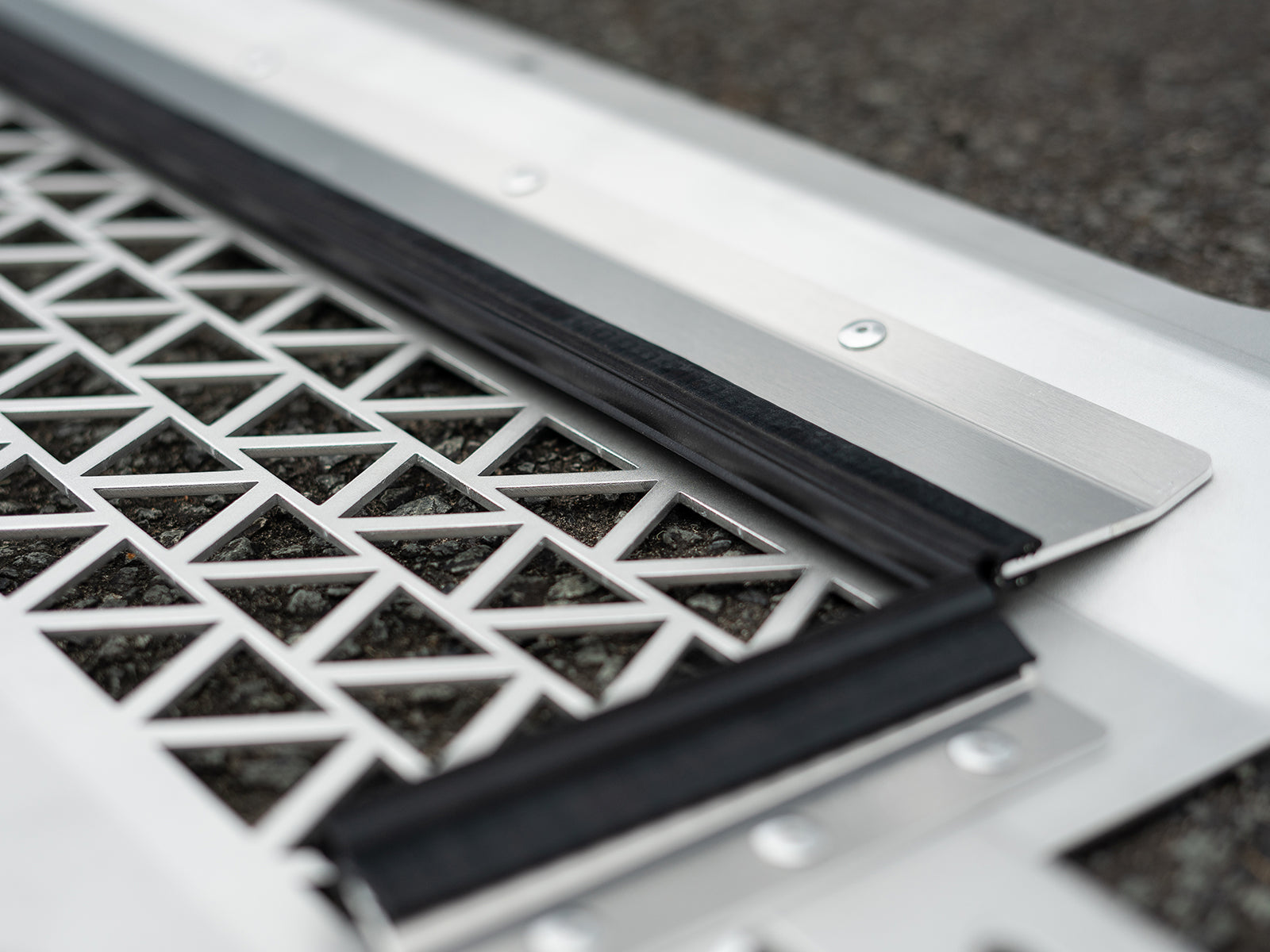 BMW F80 M3/F82 M4 Oil Cooler Bash Plate