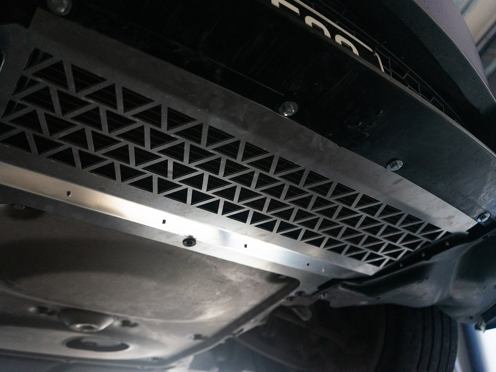 BMW F80 M3/F82 M4 Oil Cooler Bash Plate