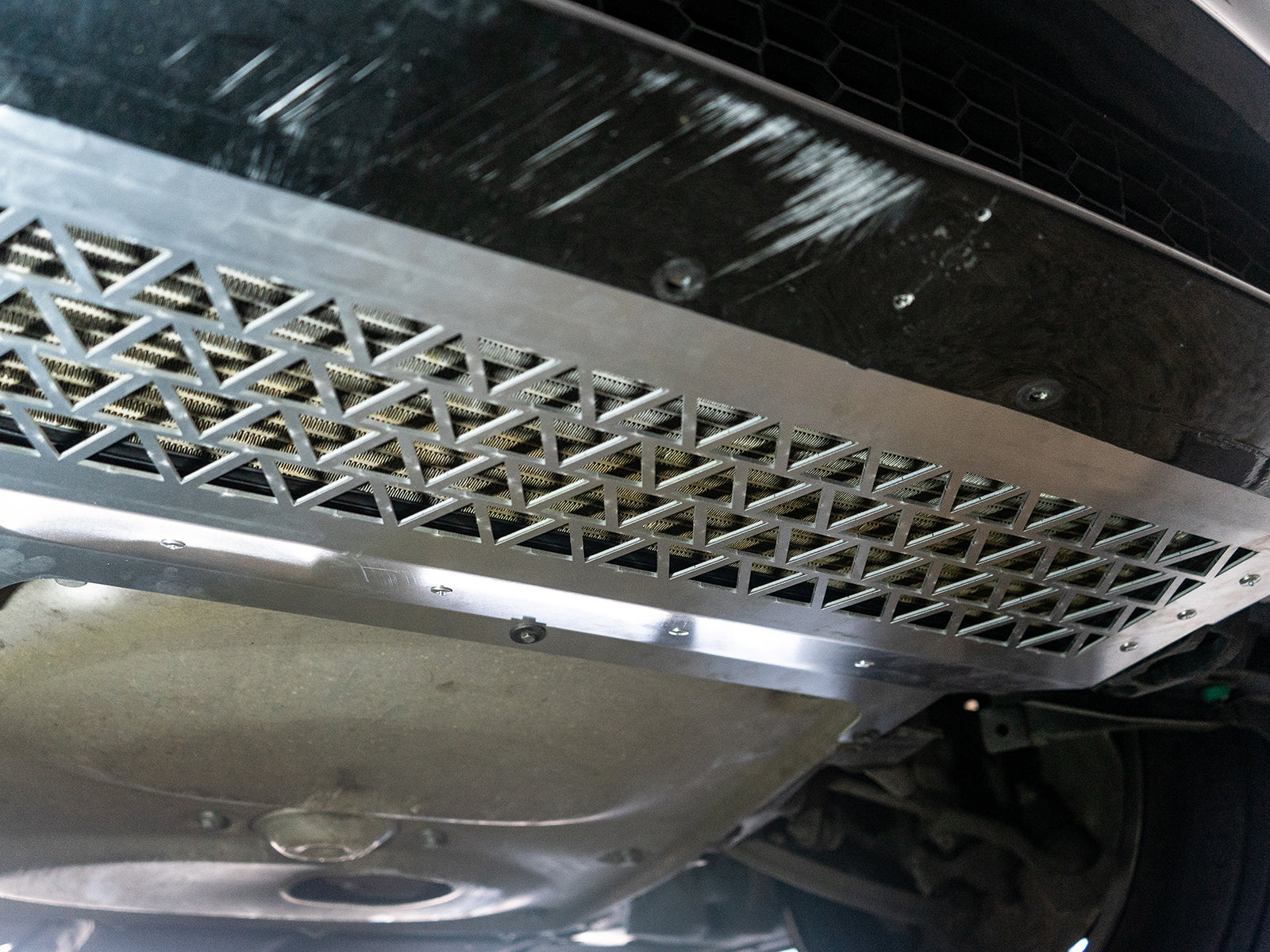 BMW F80 M3/F82 M4 Oil Cooler Bash Plate