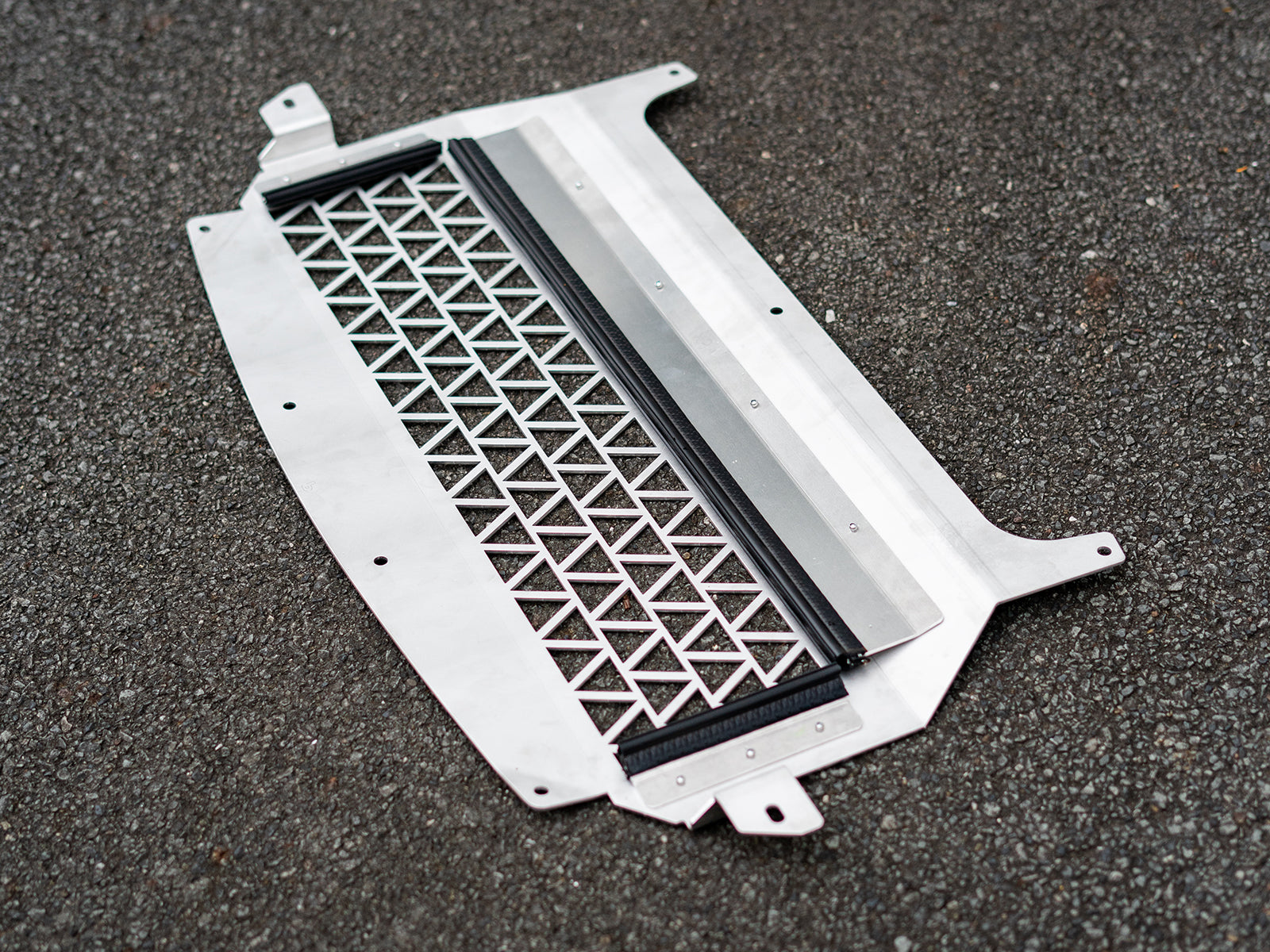 BMW F80 M3/F82 M4 Oil Cooler Bash Plate