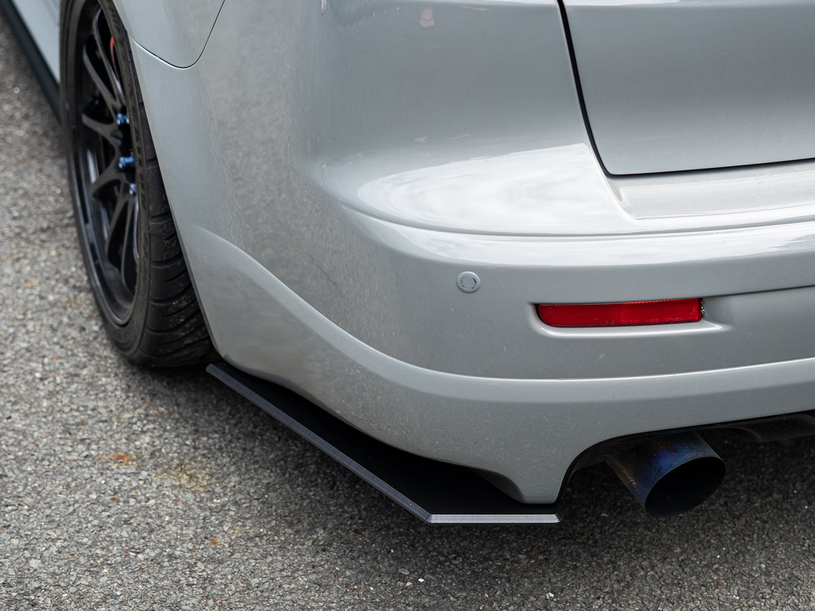 Mitsubishi Lancer Ralliart Rear Spats/Pods