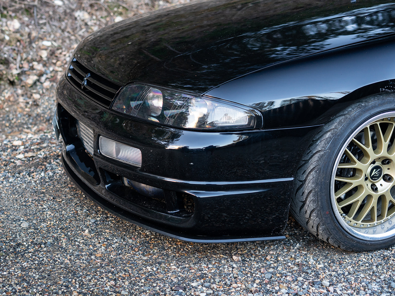 Custom R33 M-Spec front splitter designed by Project Aero
