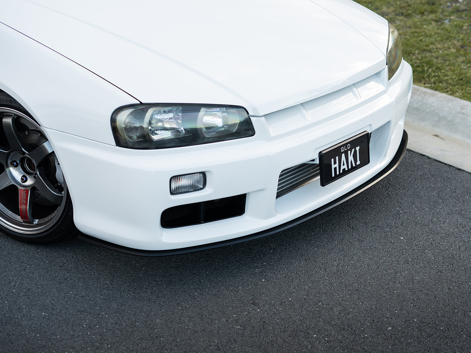 Nissan Skyline R34 Series 1 Front Splitter Lip