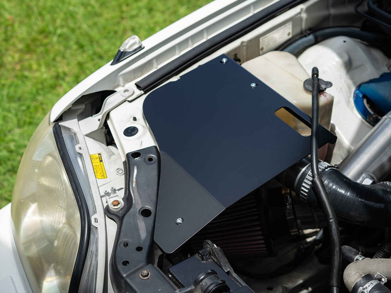 Toyota Crown JZS171 Air Intake Shield