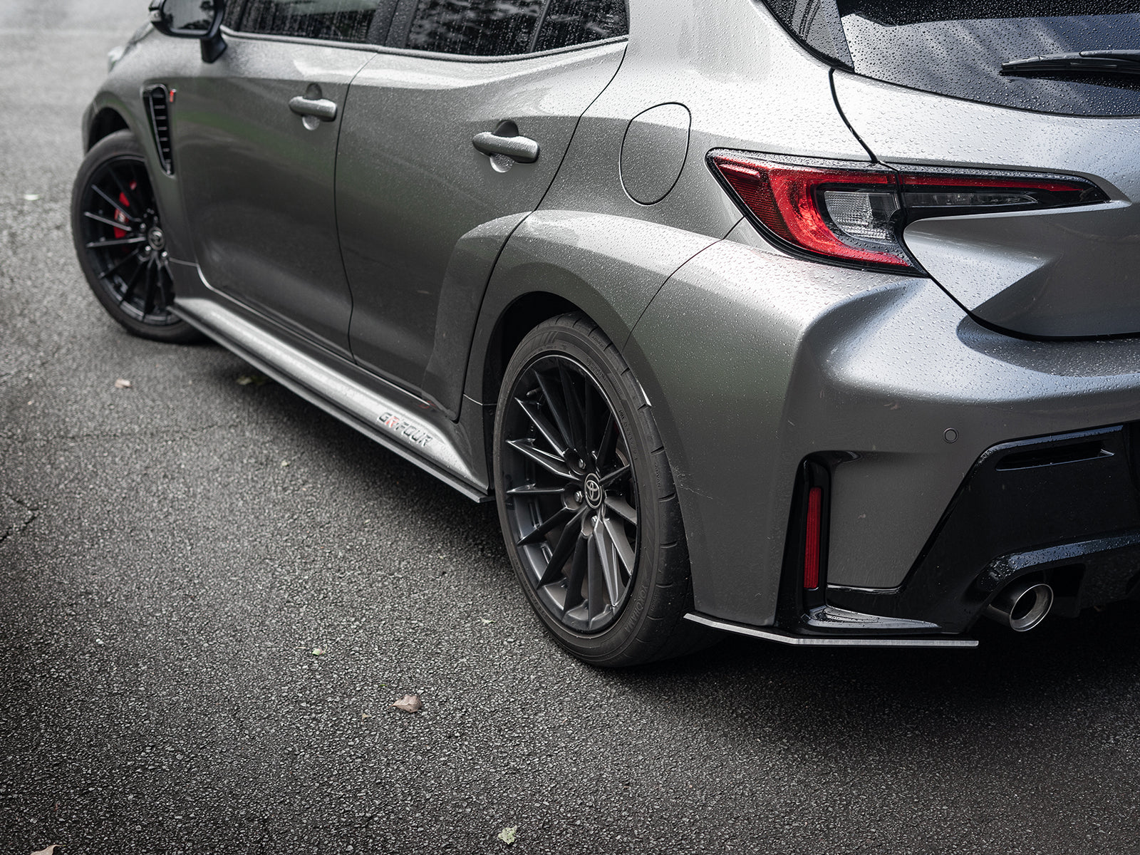 Angled shot showing how the side skirt extension enhances the GR Corolla’s silhouette.
