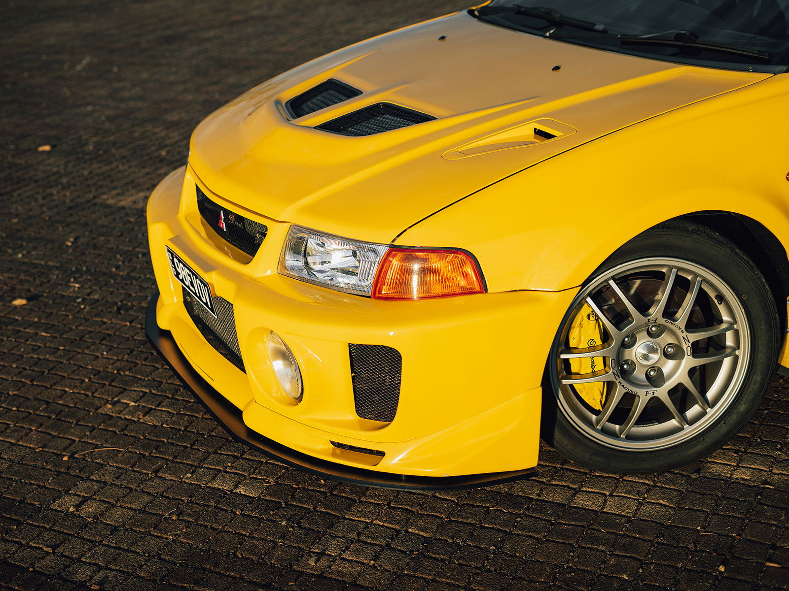 Mitsubishi Evo 5 Front Splitter Lip