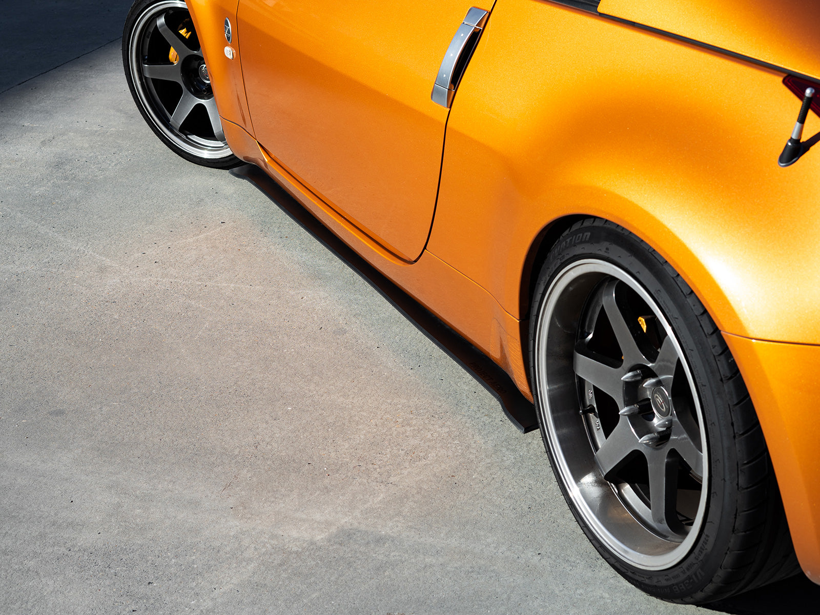 Project Aero 350z side skirt extensions compliment the factory side skirts and give your car a nice subtle aggressive look